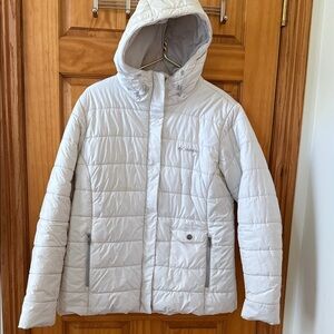 Columbia Women's White Hooded Jacket